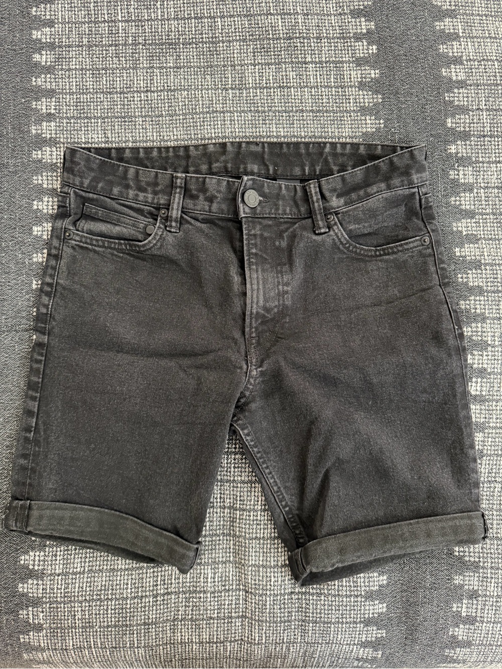 H&M Black Denim Rolled-Hem Men's Shorts